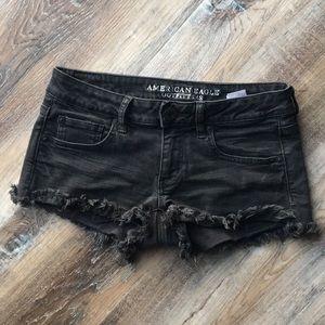 Black AE Denim Shorts 🖤🖤